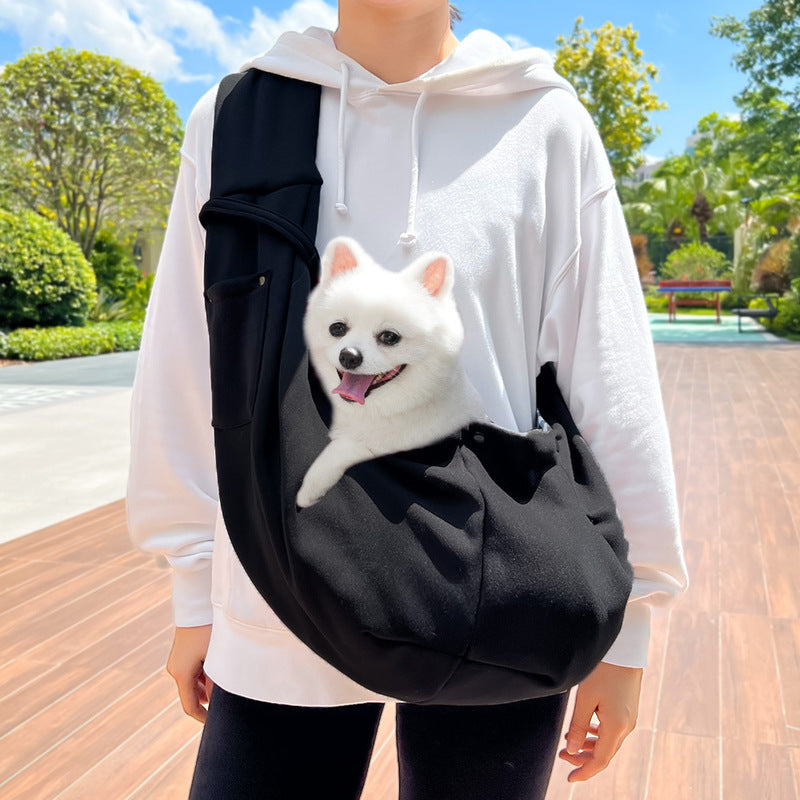 The Everyday Shoulder Carrier